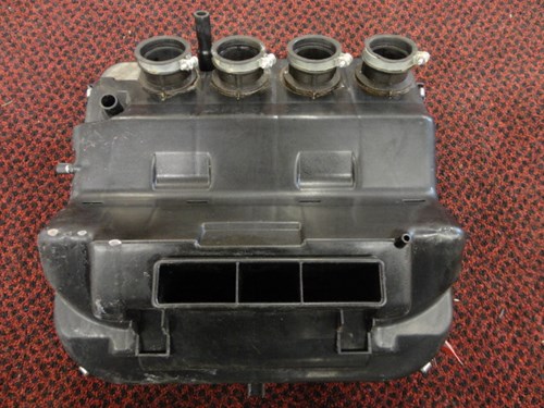 2011 Yamaha Airbox - Image 4