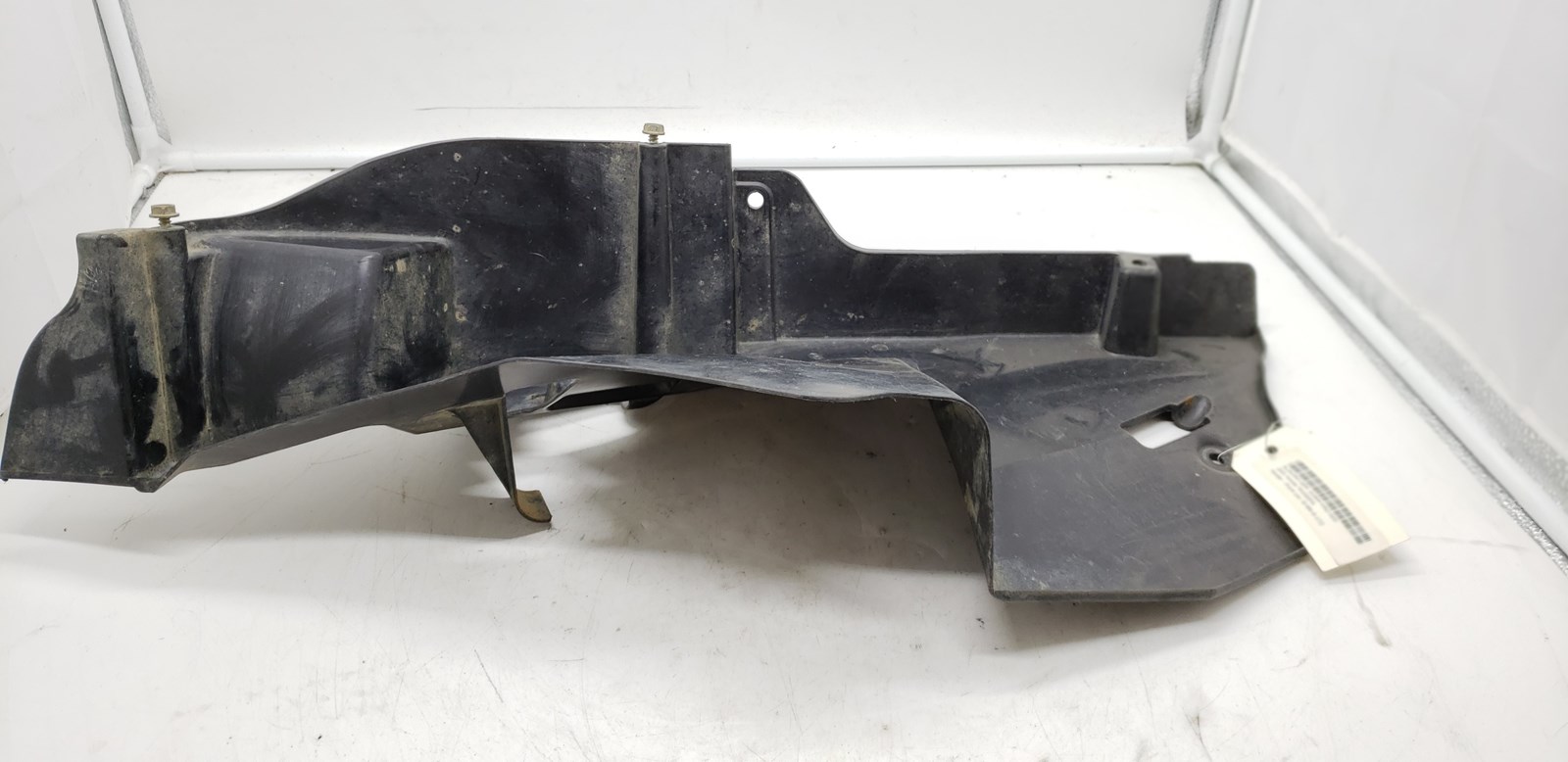 2001 Honda LH Inner Front Fender - Image 3