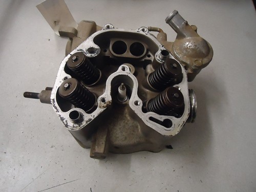 2001 Honda Cylinder Head