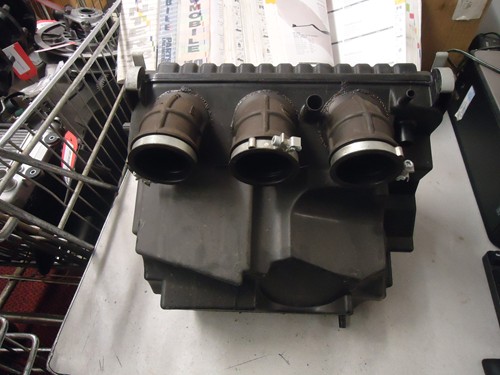 2009 Yamaha Airbox