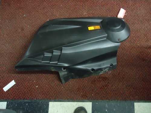 2006 Yamaha RH Side Panel