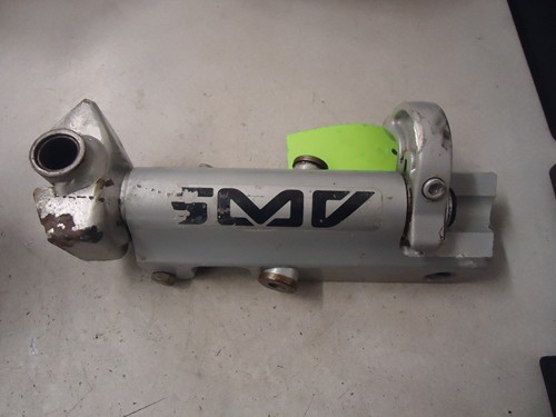 2003 Arctic Cat RH Ski Spindle