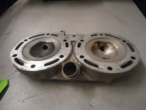 2009 Arctic Cat Head