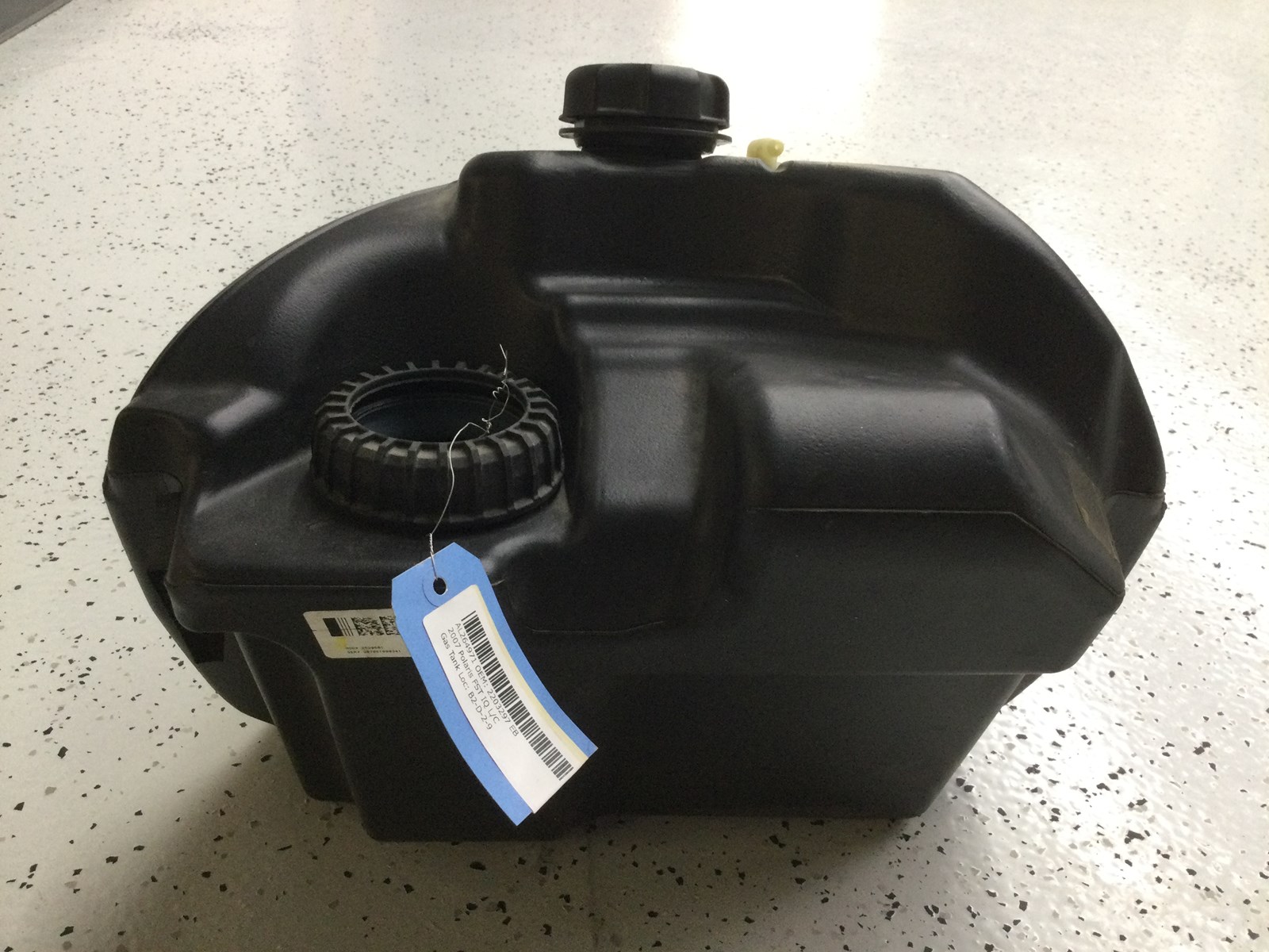 2007 Polaris Gas Tank - Image 2