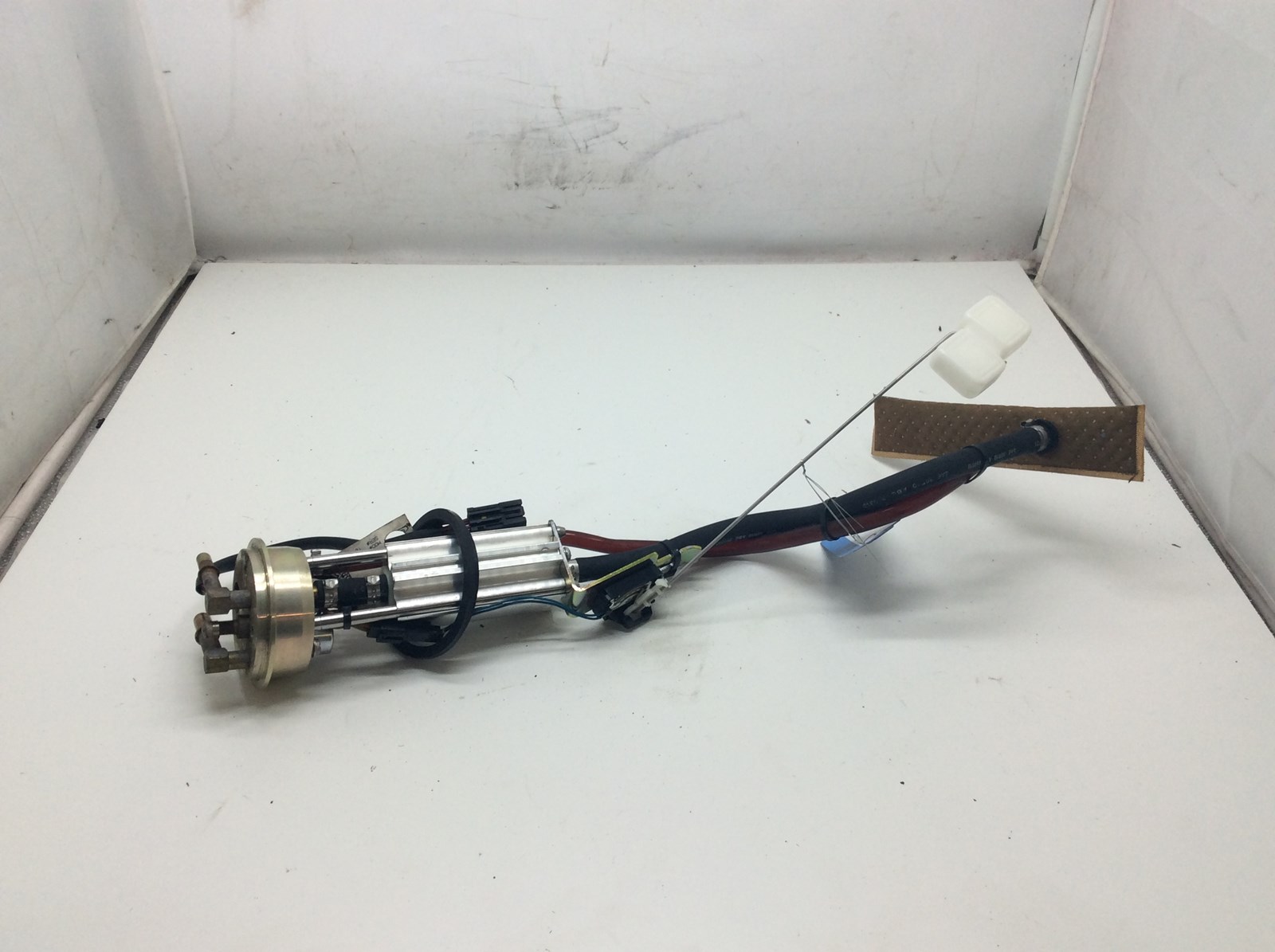 2011 Polaris Fuel Pump - Image 4