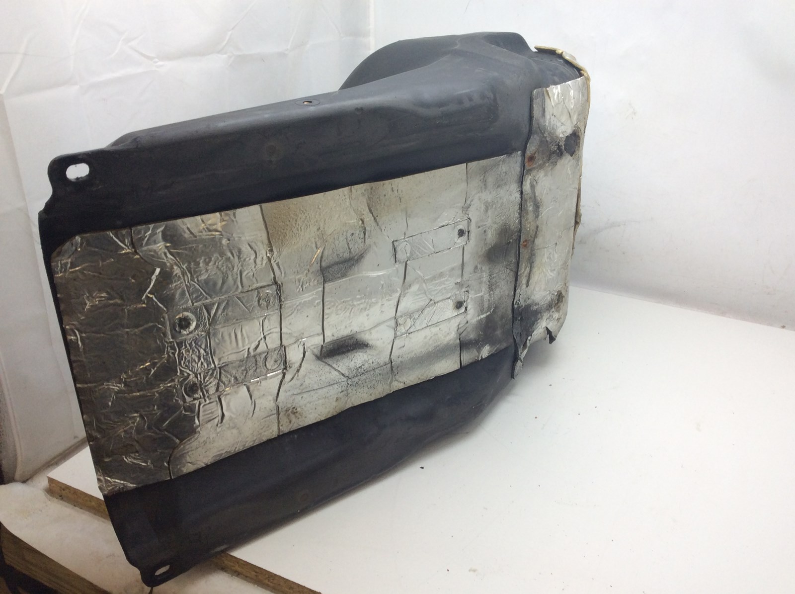 2006 Yamaha Gas Tank - Image 4