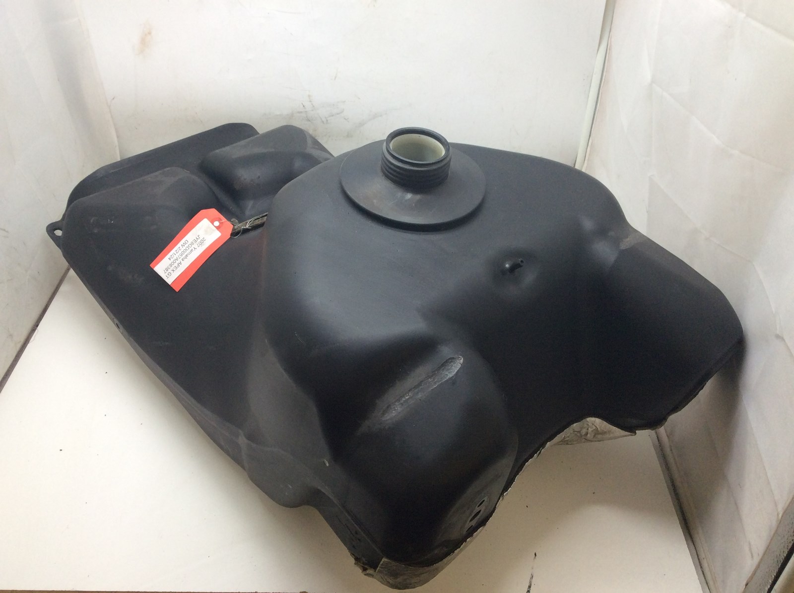 2006 Yamaha Gas Tank