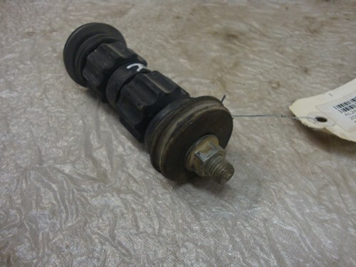 2001 Honda RH Motor Mount - Image 3