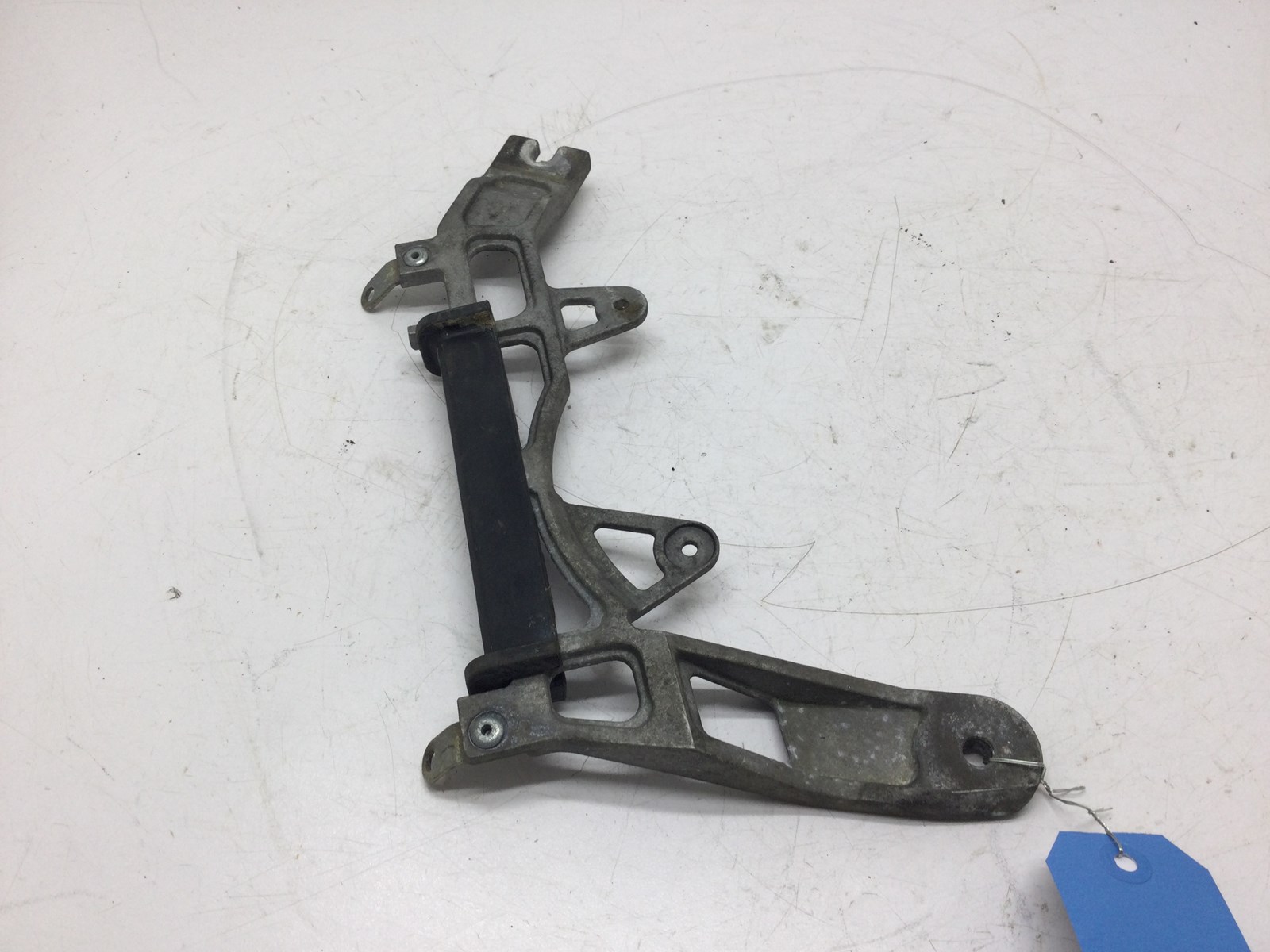 2014 Polaris Resonator Mount Assembly - Image 3