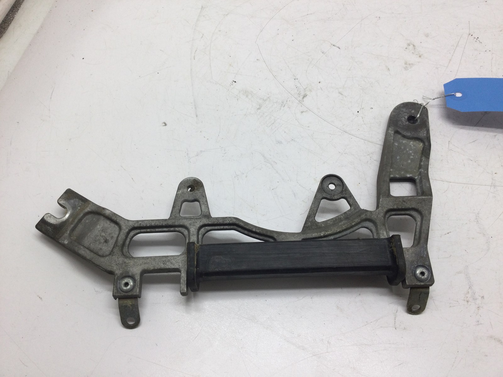2014 Polaris Resonator Mount Assembly - Image 4