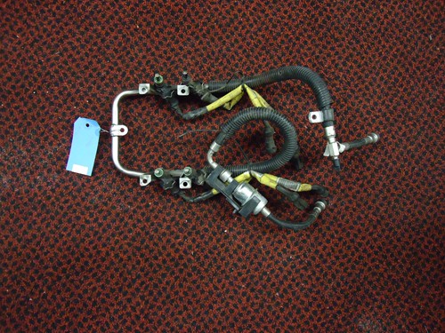 2006 Polaris Fuel Rail w/Injectors