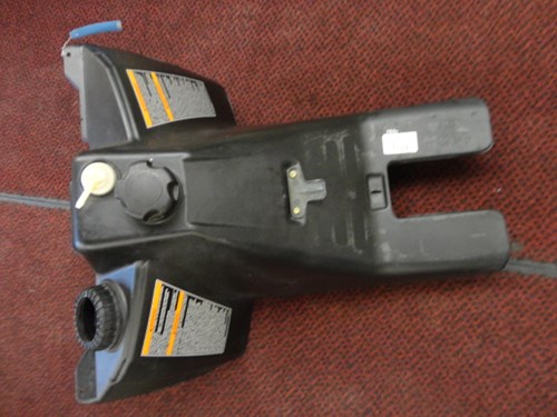 2011 Polaris gas tank - Image 2