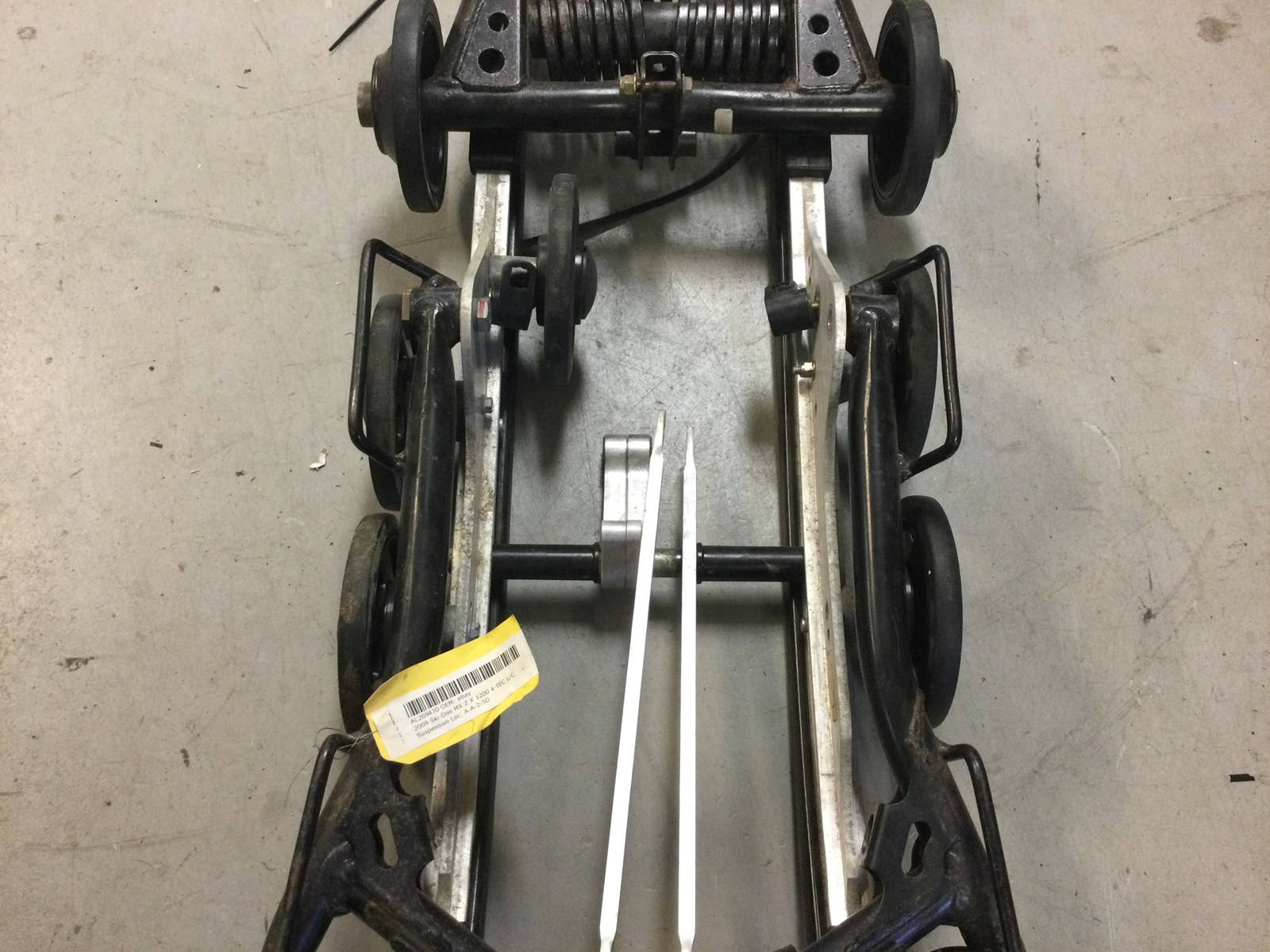 2009 Ski-Doo suspension - Image 4