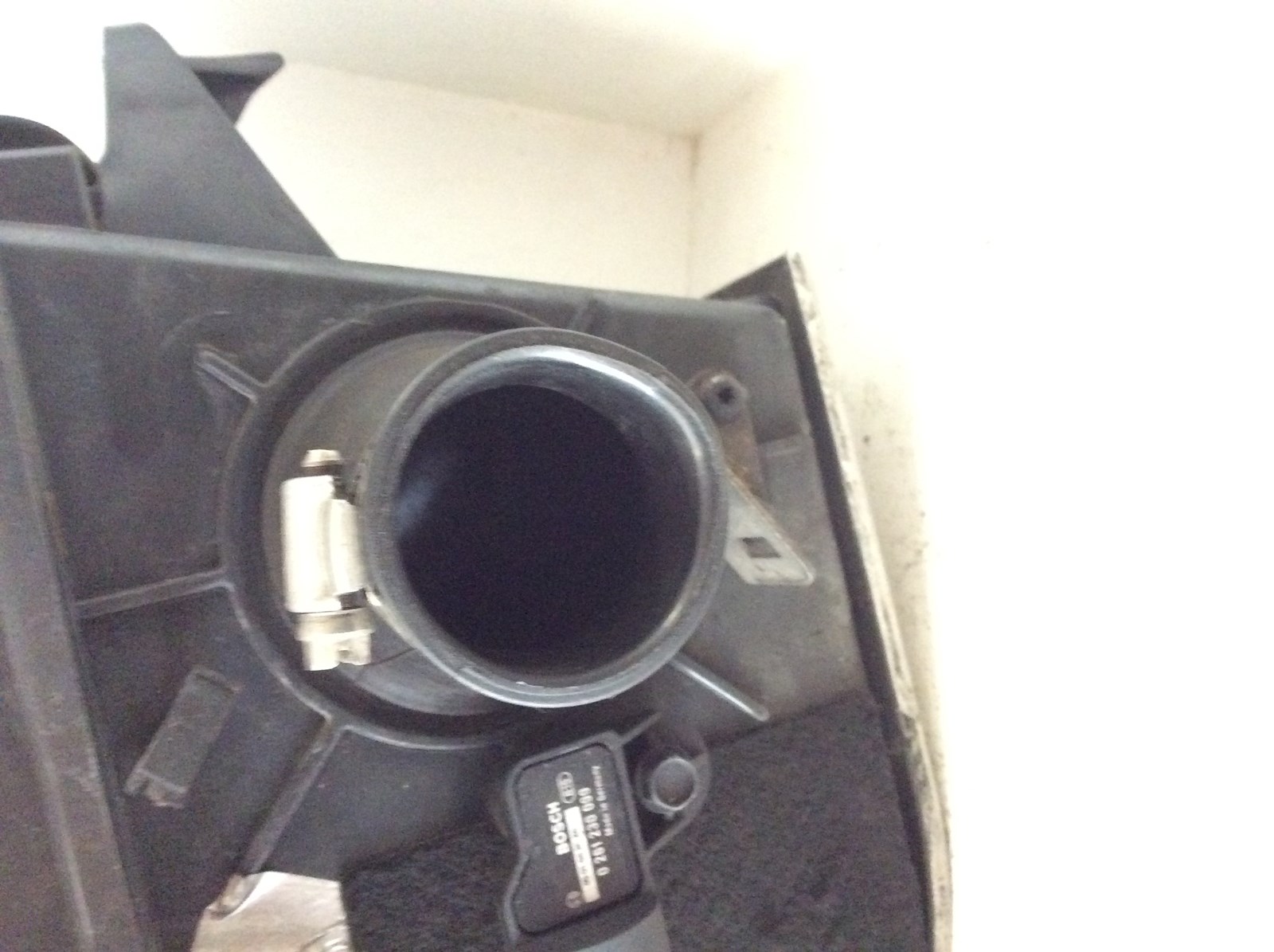 2010 Polaris airbox - Image 3