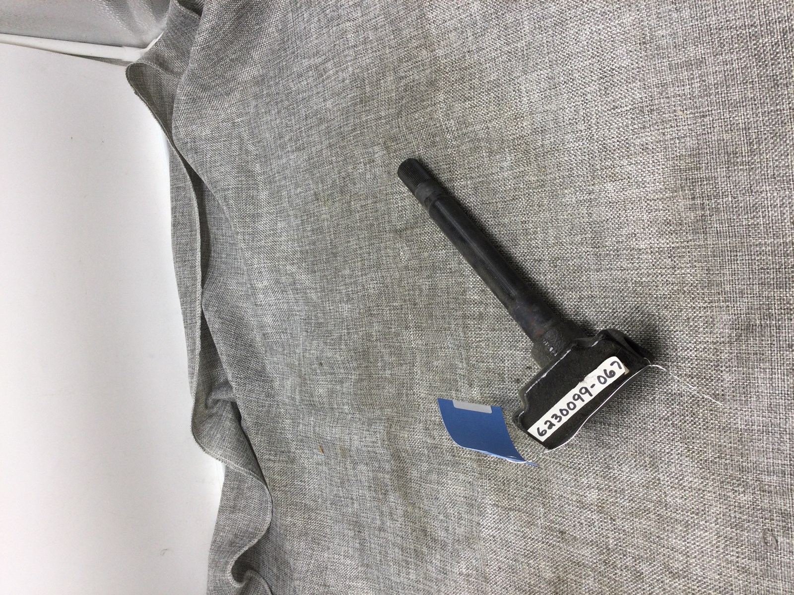 1998 Polaris ski spindle - Image 2