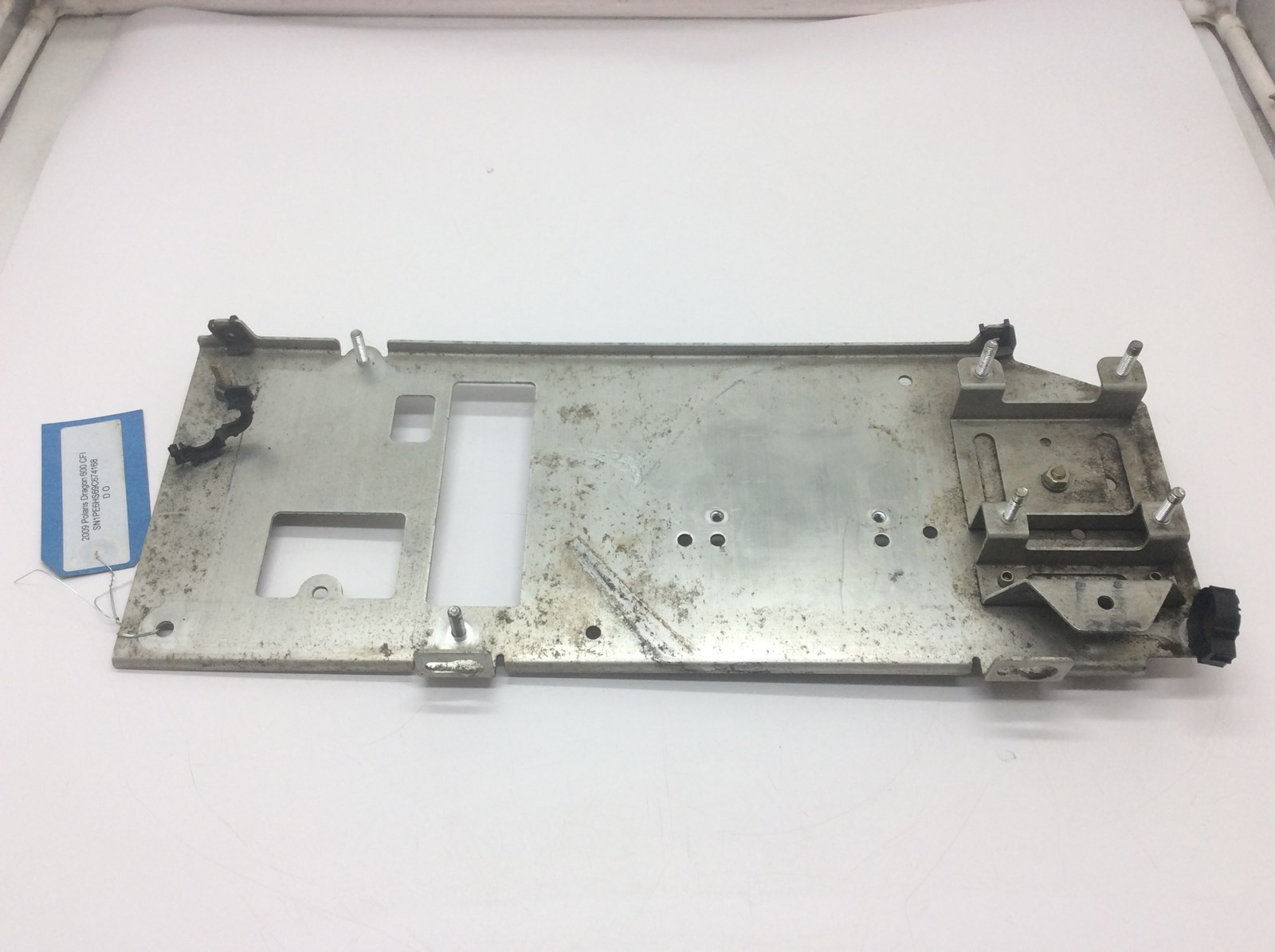 2007 Polaris Elec. Center Plate w/Studs