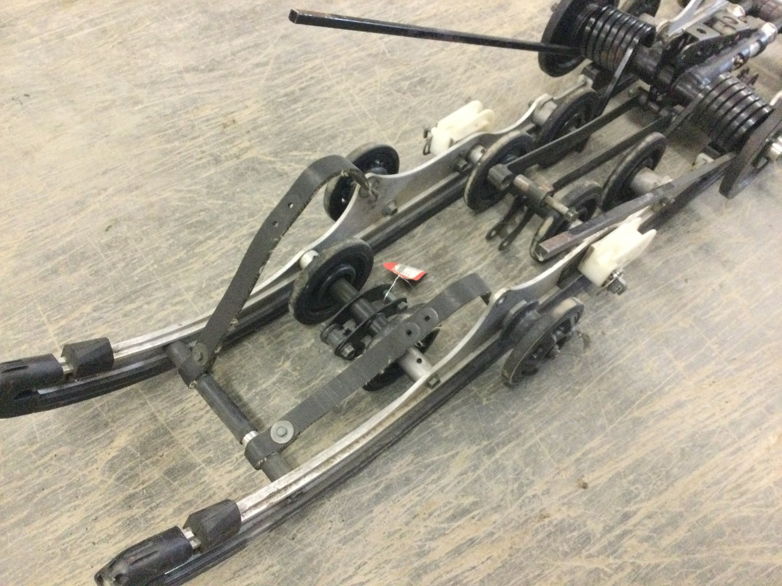 2007 Yamaha suspension - Image 3