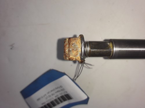 2008 Polaris Oil Pump Drive Shaft - Image 4