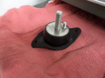 2000 Polaris motor mount - (PWC) - Pol Virage - see comments