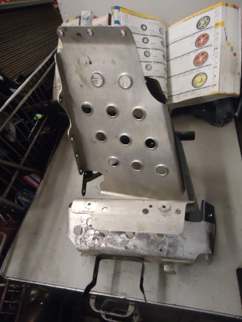 2001 Ski-Doo LH Foot Stirrup w/Trailing Arm Support