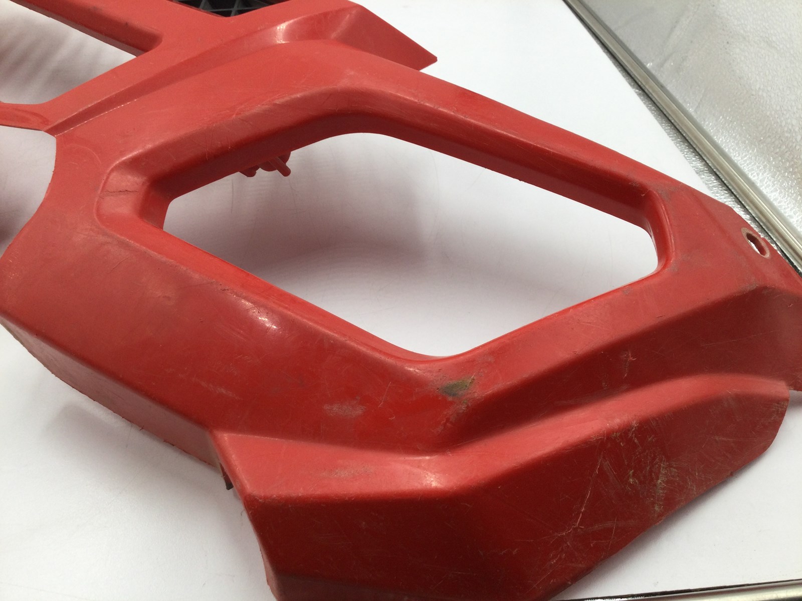 2007 Can-Am front fascia - red - Outlander 650 XT - Image 2