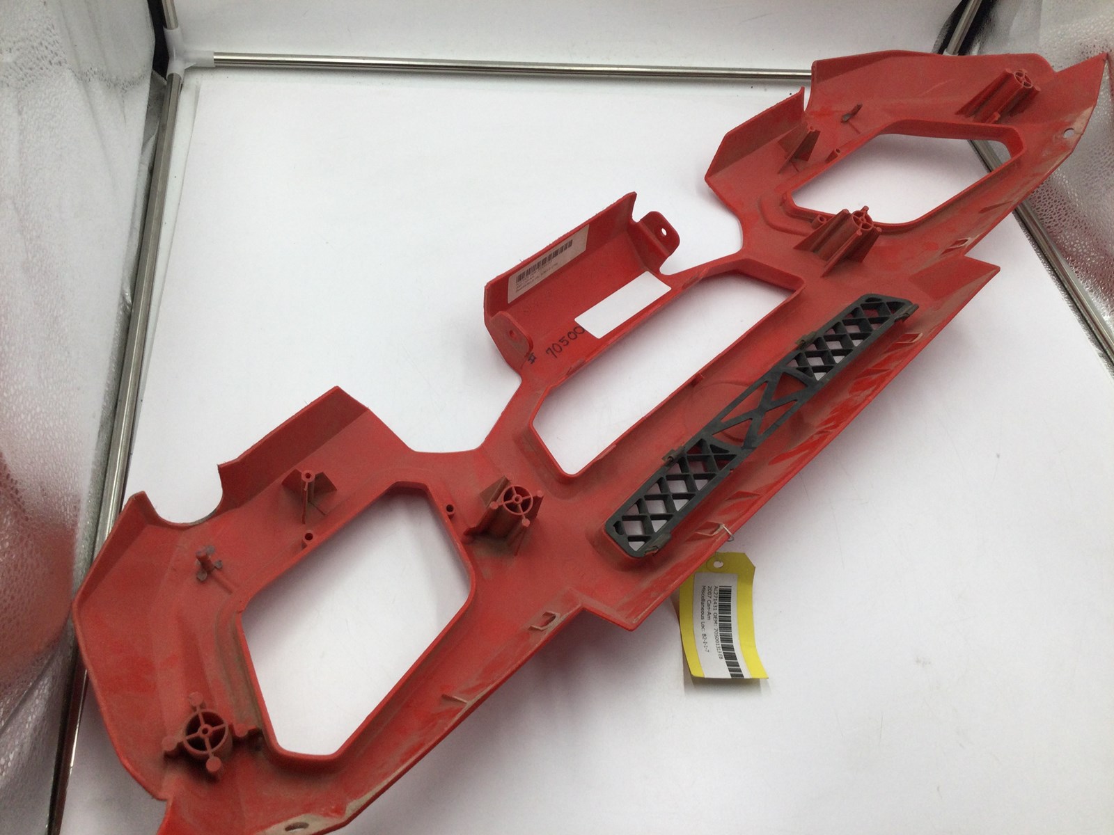 2007 Can-Am front fascia - red - Outlander 650 XT - Image 5