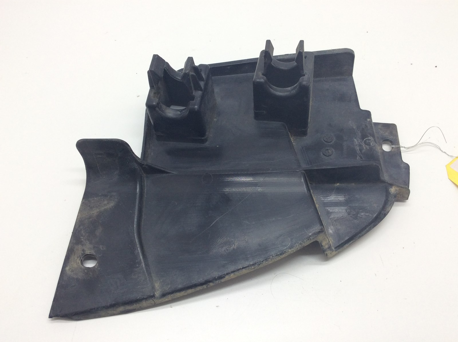 2007 Can-Am inner fender (RH) - Outlander 650 XT - Image 5