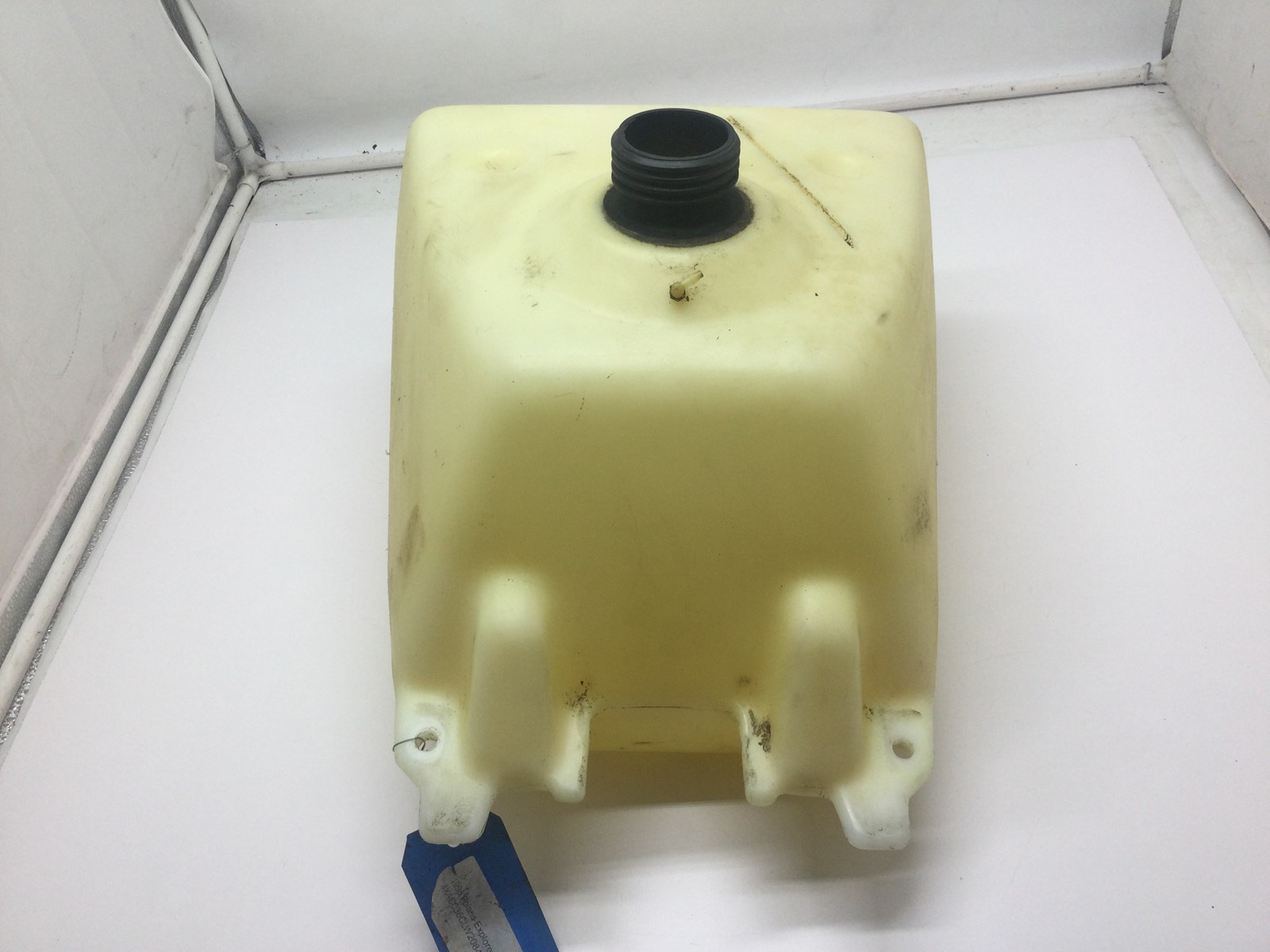 1999 Polaris Gas Tank - Image 2