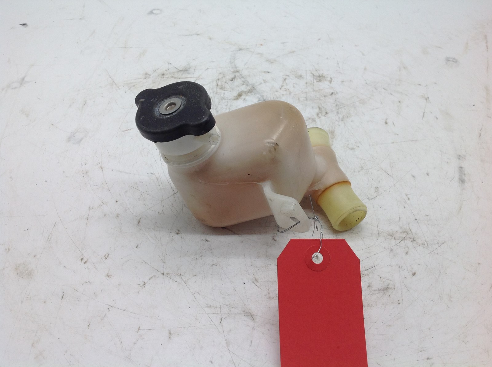 2012 Yamaha reserve coolant tank - Image 3