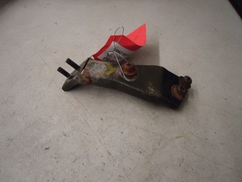 1992 Yamaha LH Hood Hinge