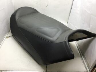 2005 Yamaha Seat