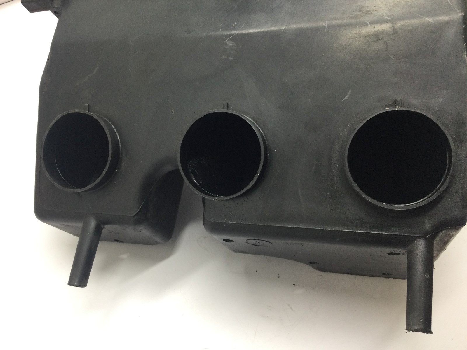 2001 Yamaha Airbox - Image 3