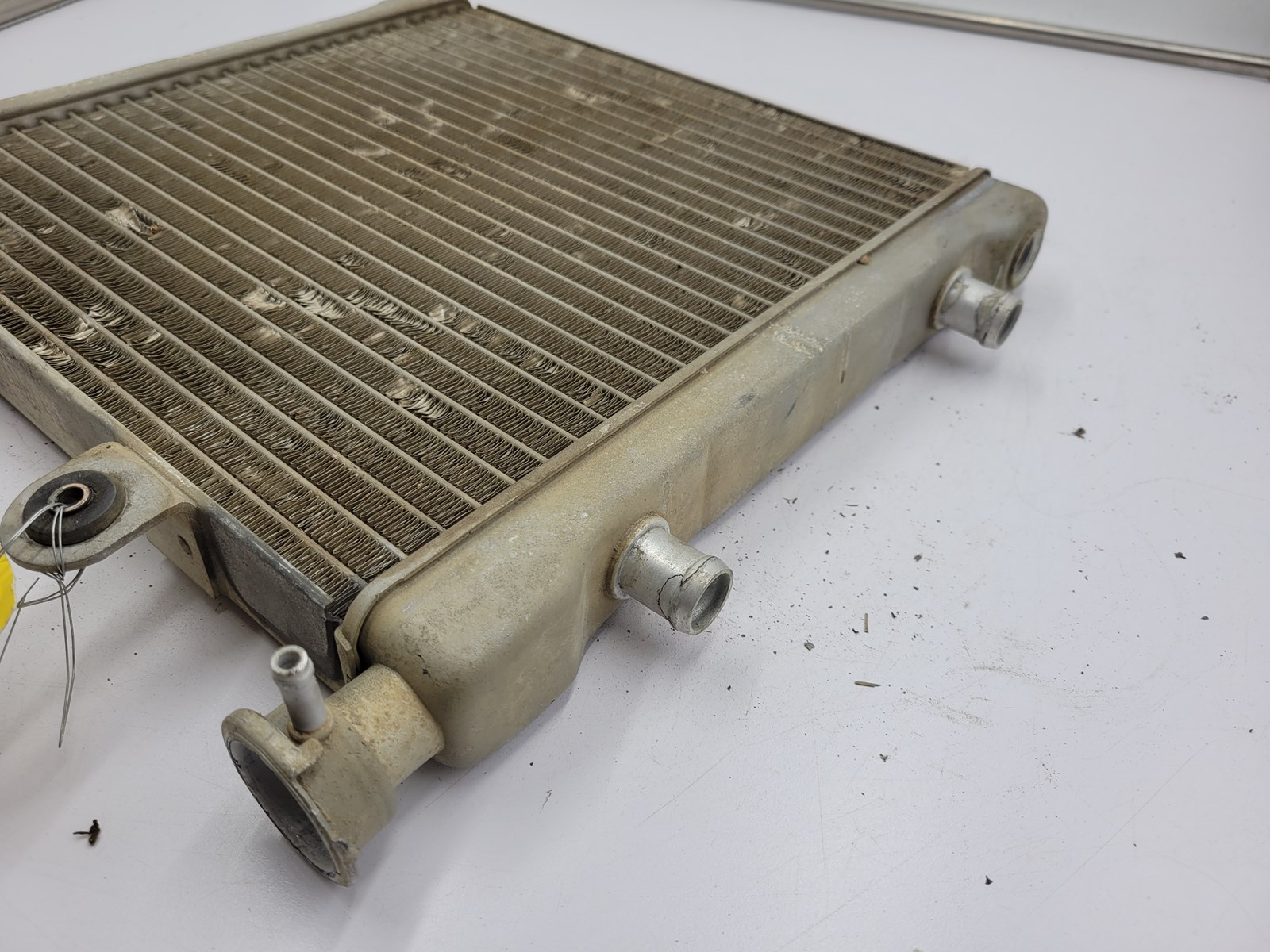 2002 Can-Am radiator - Traxter XT 500 - superseded by 709200109 - Image 2