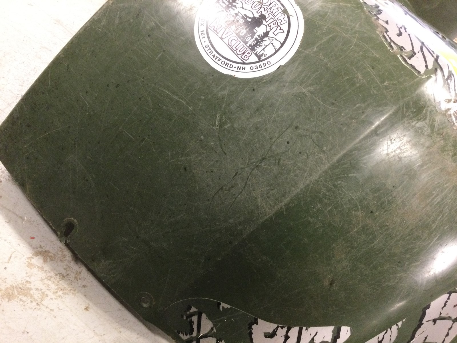 2002 Can-Am rear fender - Traxter XT 500 - Image 4