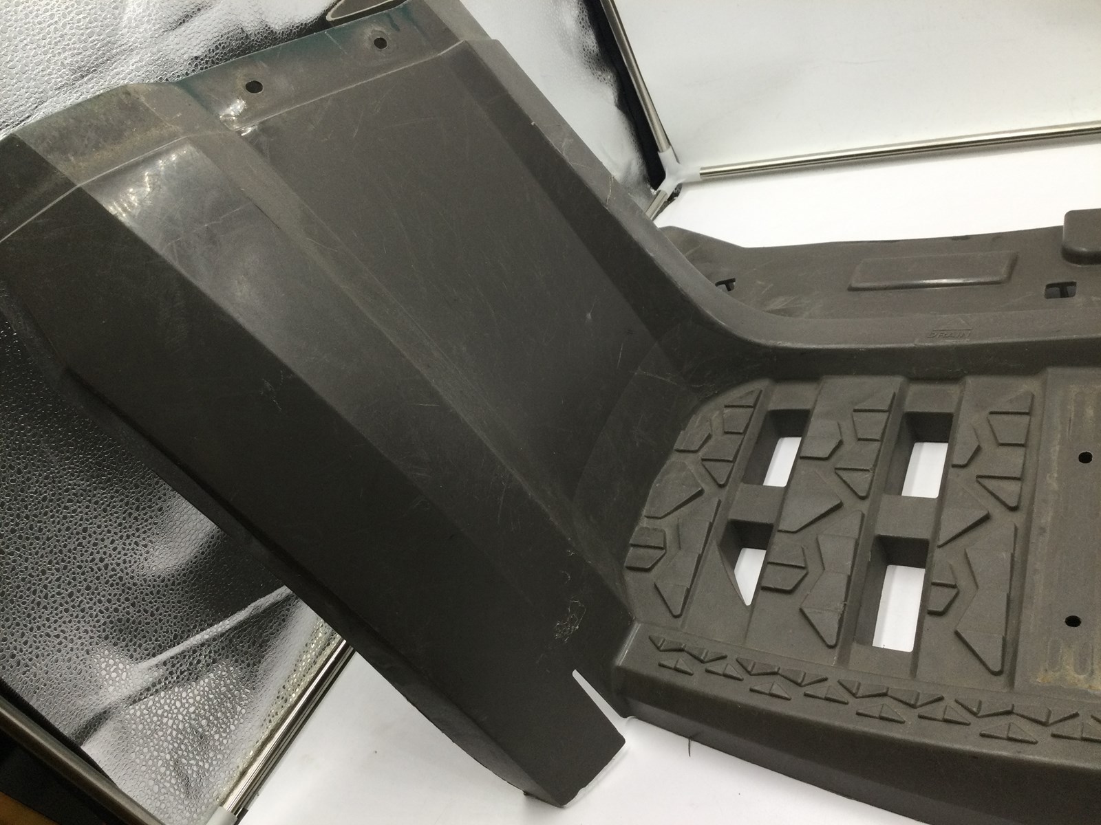 2004 Can-Am footrest - Outlander 330 (4X4) - LH - Image 2