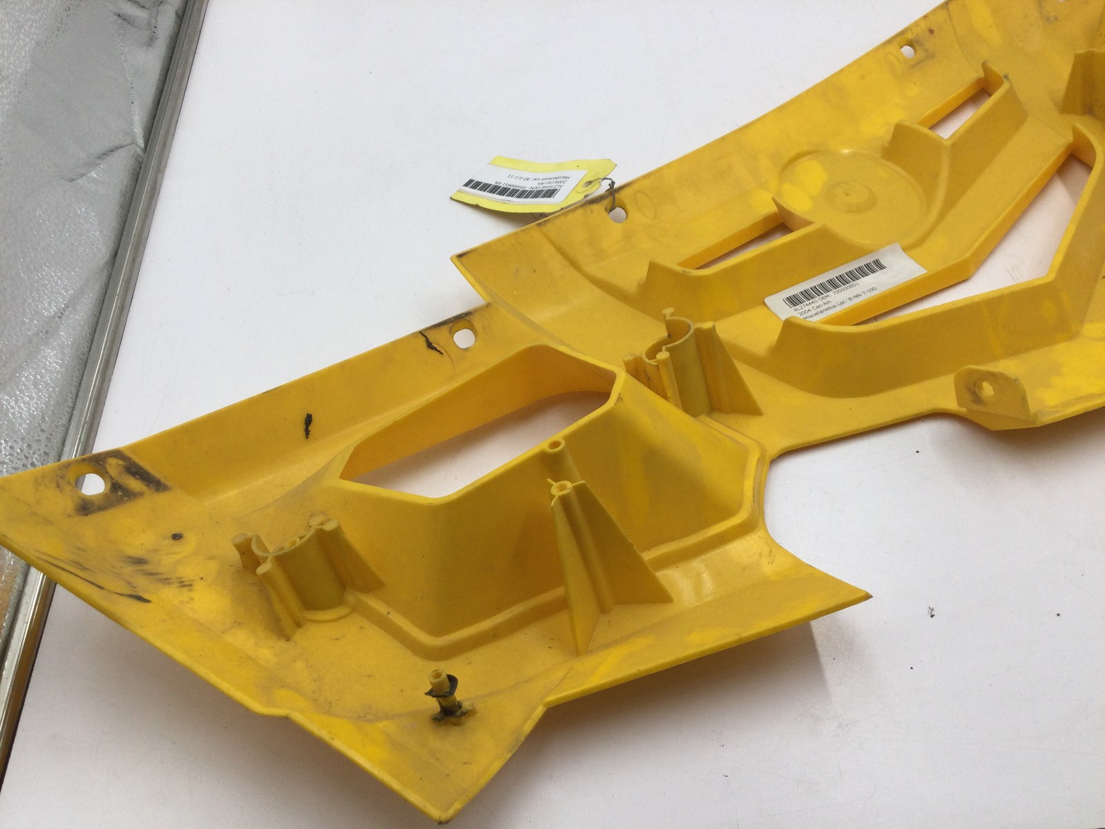 2004 Can-Am front bumper cover/facia - Outlander 330 (4X4) - Image 4