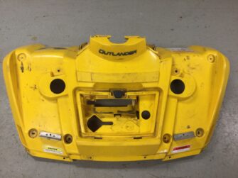 2004 Can-Am front fender - Outlander330 (4X4)