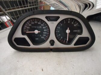 1995 Yamaha Speedo and Tach