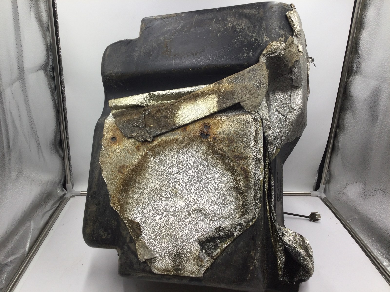 2008 Ski-Doo gas tank - Image 5