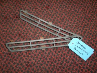 1989 Polaris hood vent