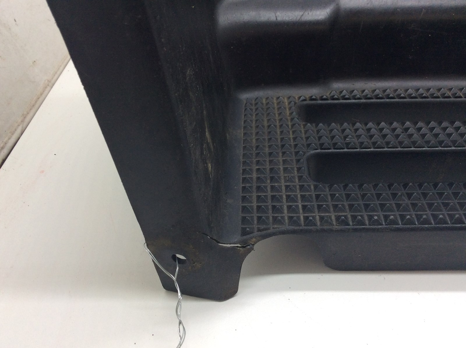 2002 Can-Am foot well - Traxter XT 500 - RH - Image 2