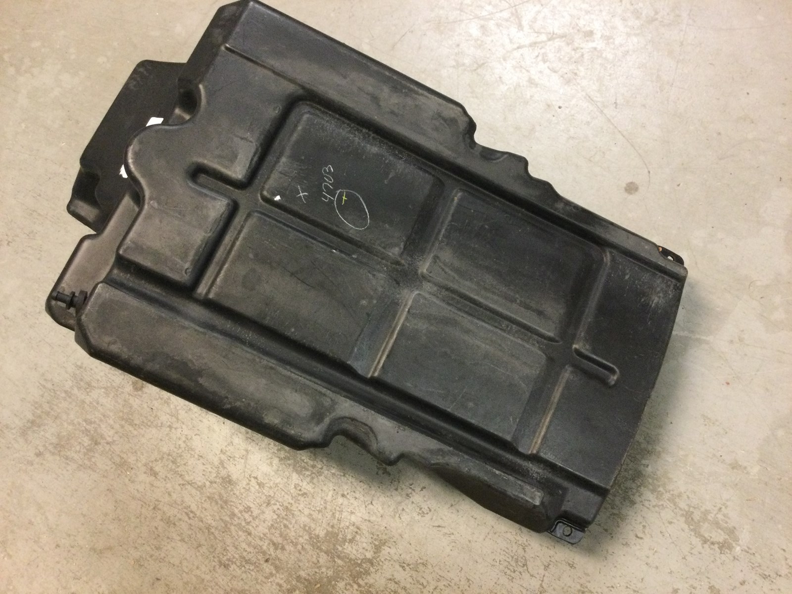 2007 Ski-Doo gas tank - Image 5