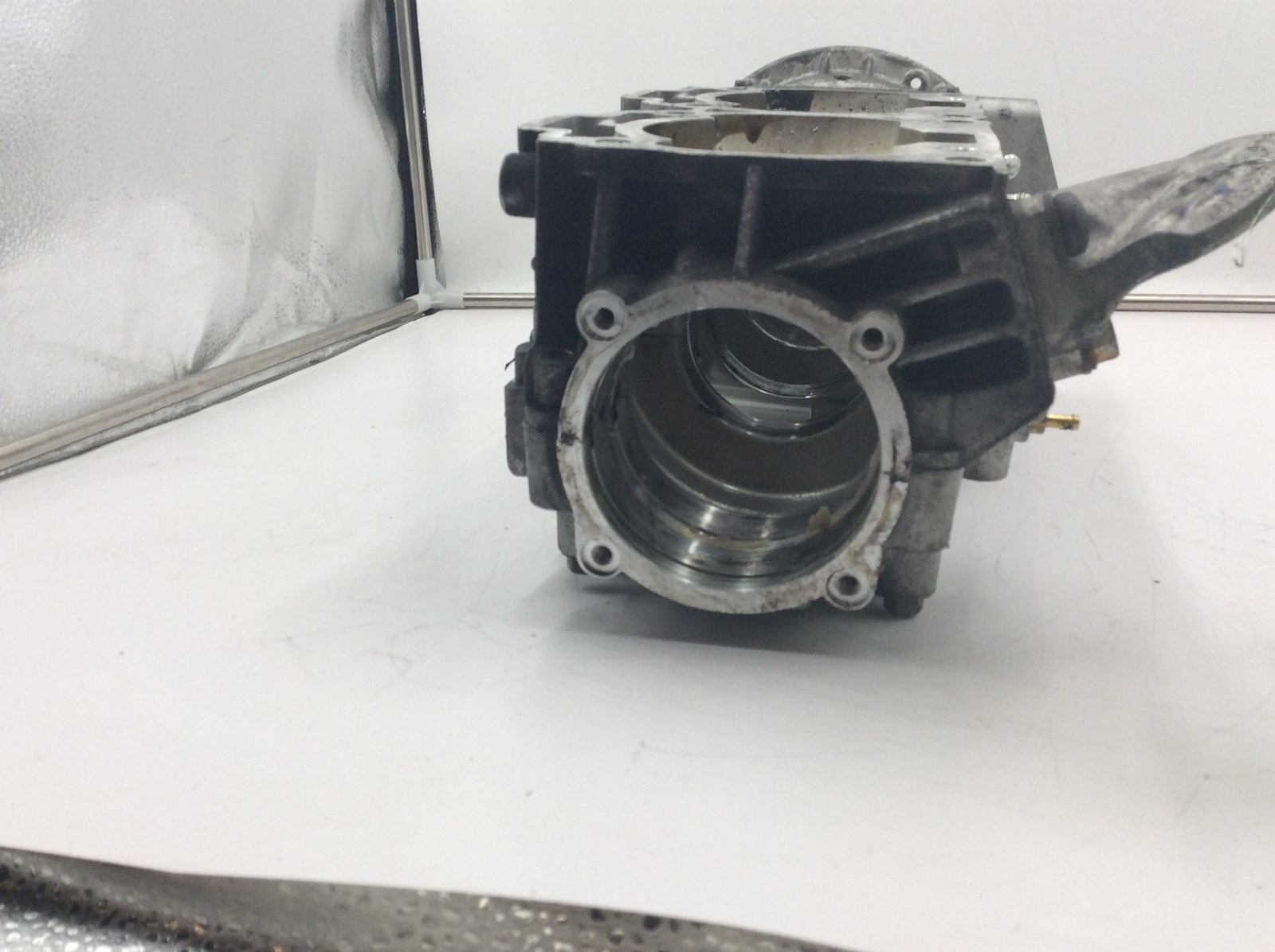 2009 Ski-Doo Crank Case - Image 4