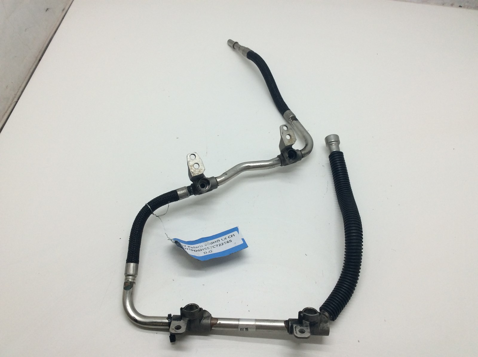 2007 Polaris Fuel Rail - Image 2