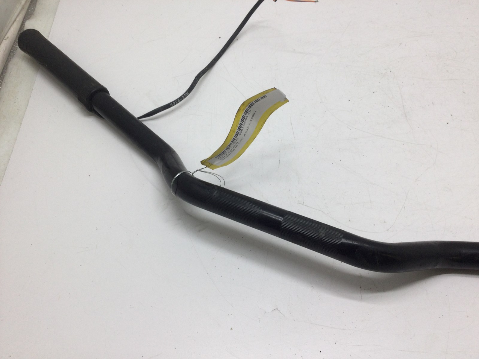 2012 Ski-Doo handlebar - GSX 800R REV-XR - Image 4