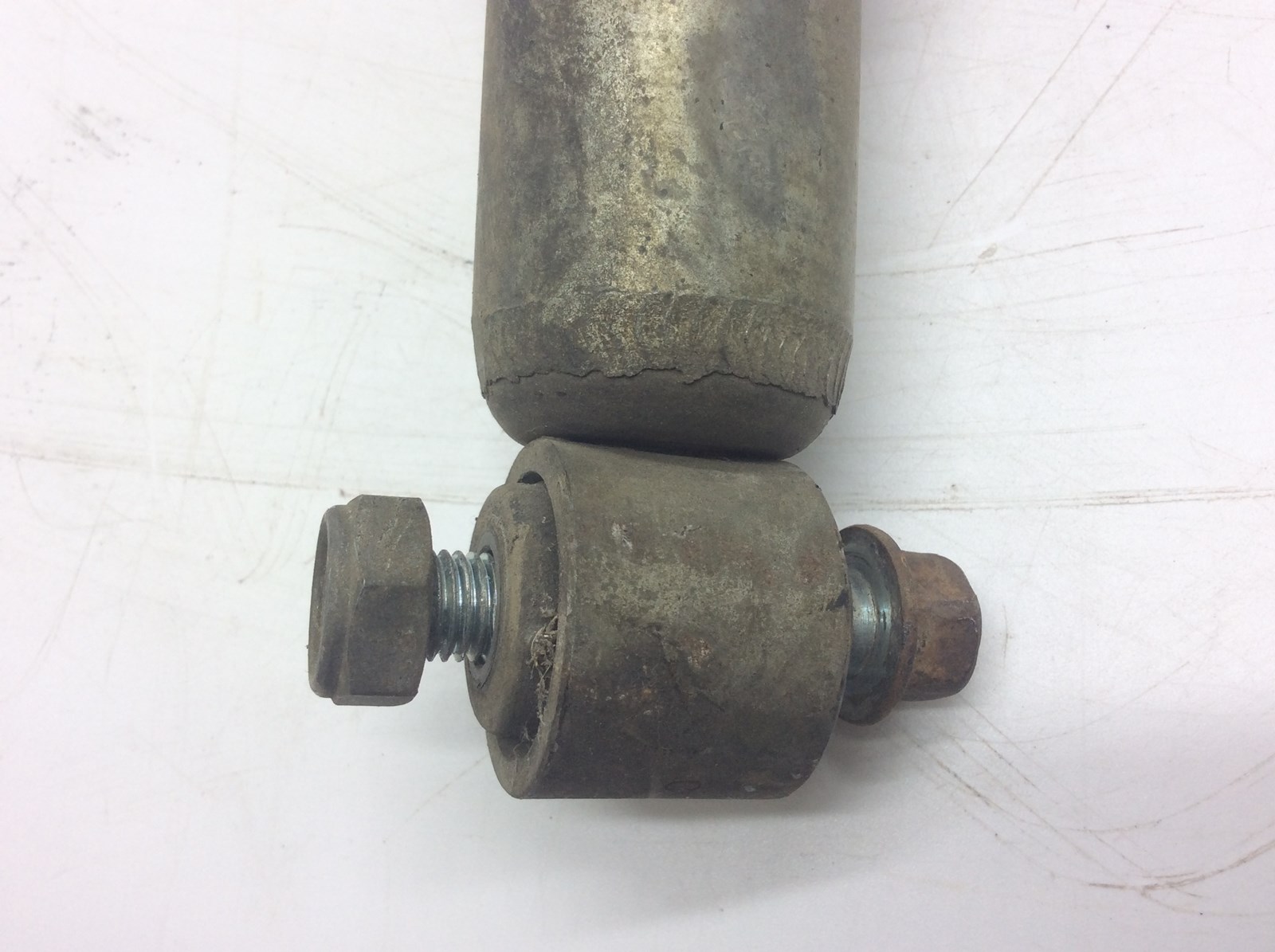 1986 Yamaha Front Suspension Shock - Image 2