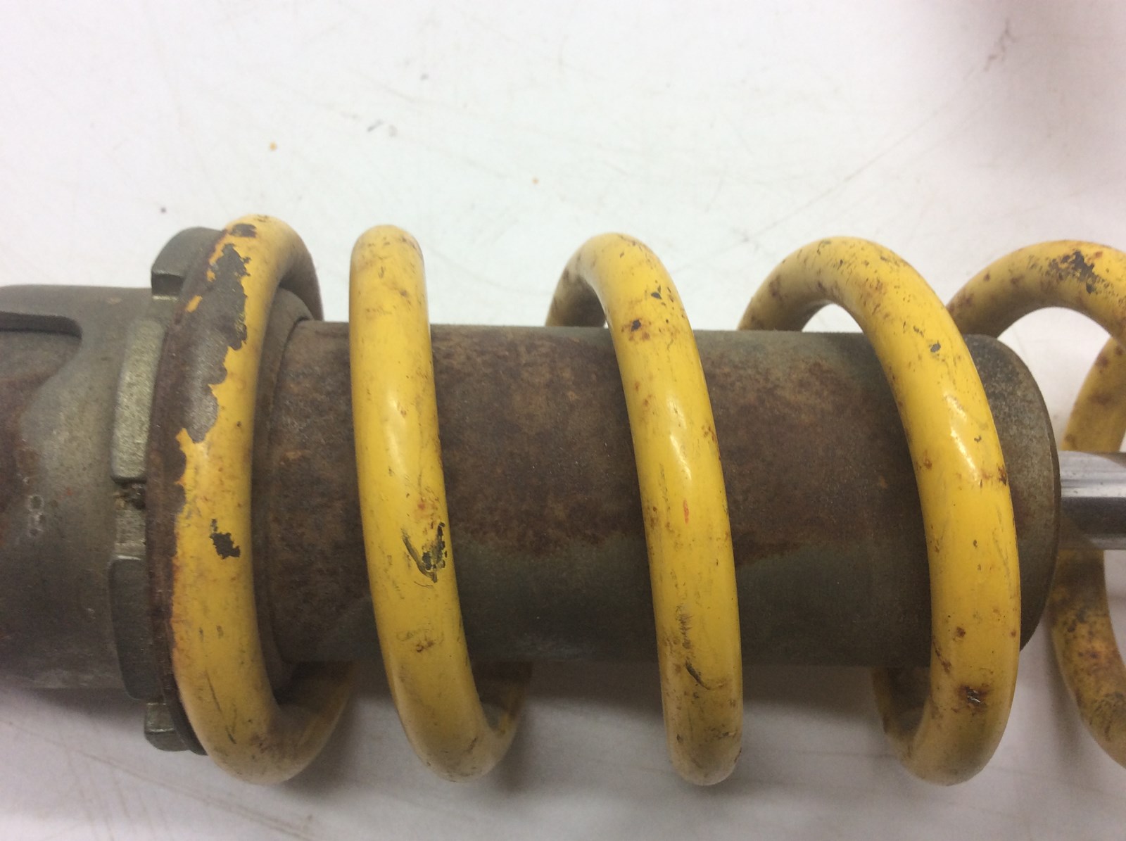 1986 Yamaha Front Suspension Shock - Image 4