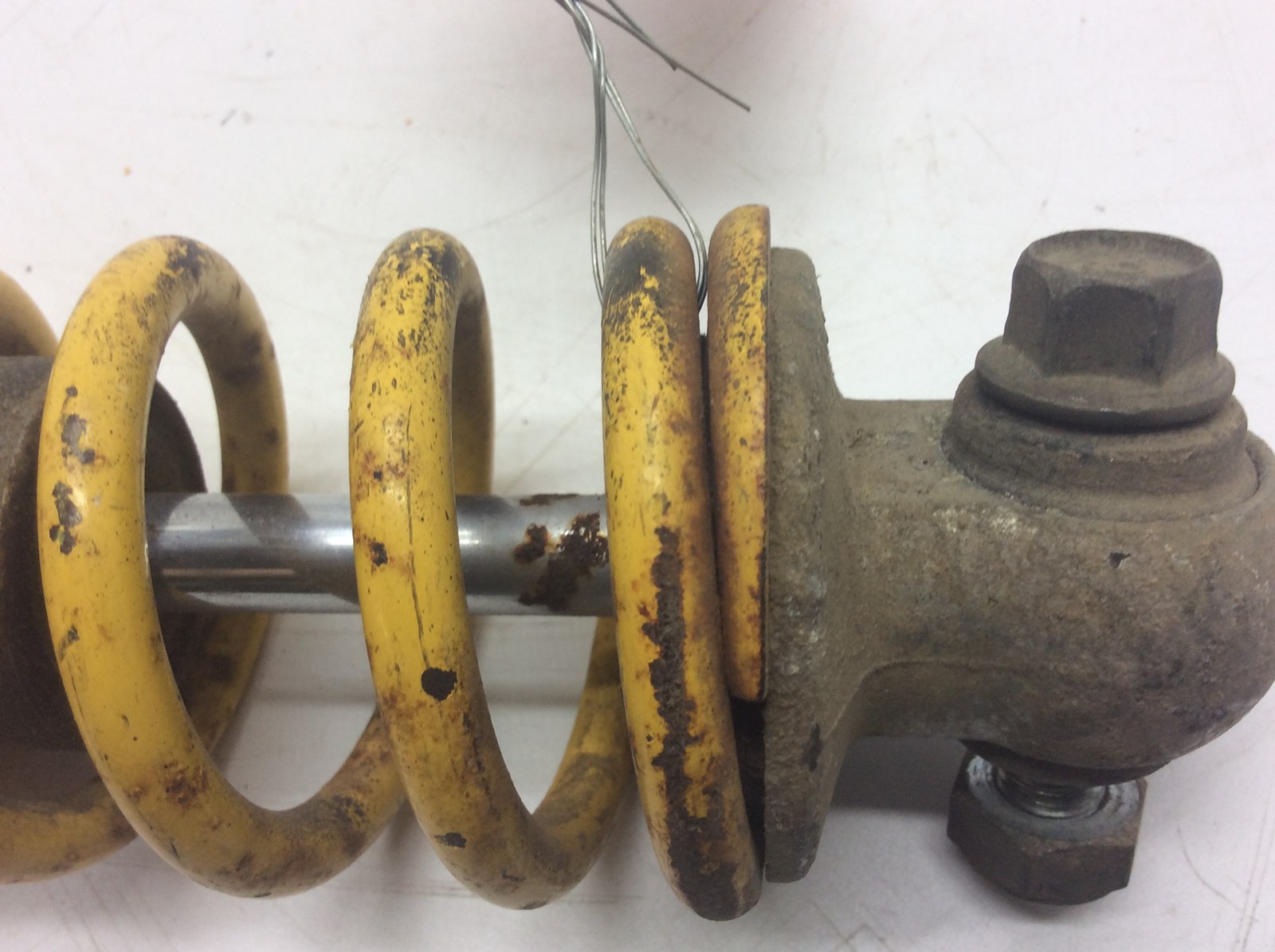 1986 Yamaha Front Suspension Shock - Image 5