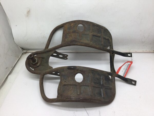 1987 Yamaha Rear Differential Guard - Image 4