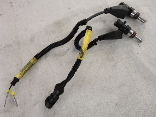 2005 Polaris Fuel Injectors - yellow dots